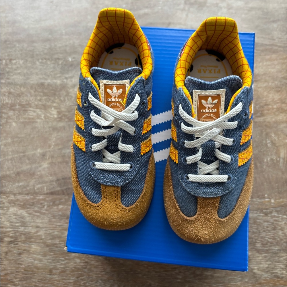 Adidas Samba Pixar Toy Story Woody - 8K
PRICE FIRM - Picture 3 of 8